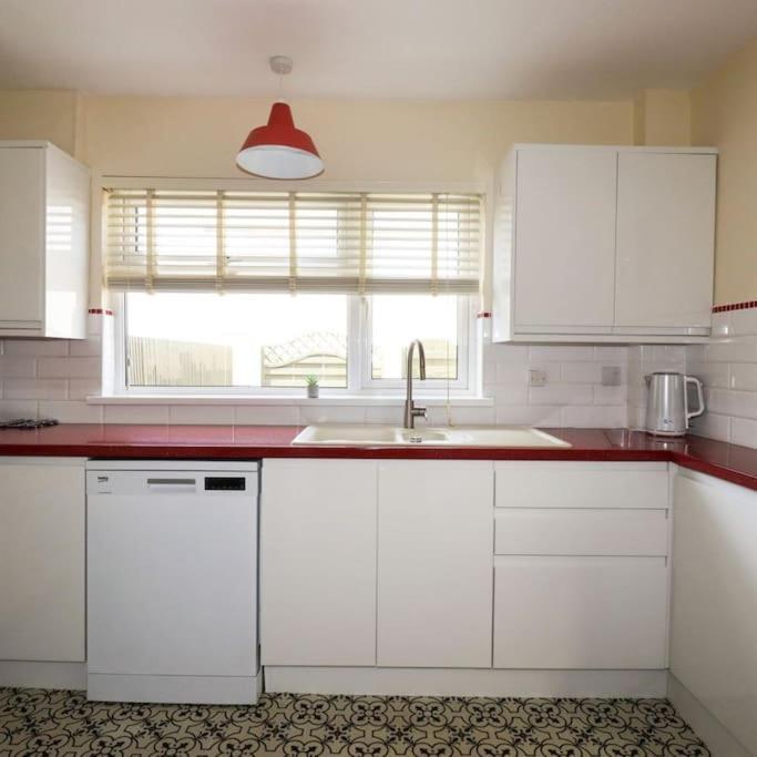 Gorgeous House In Newquay Walking Distance From Fistral Beach Kültér fotó