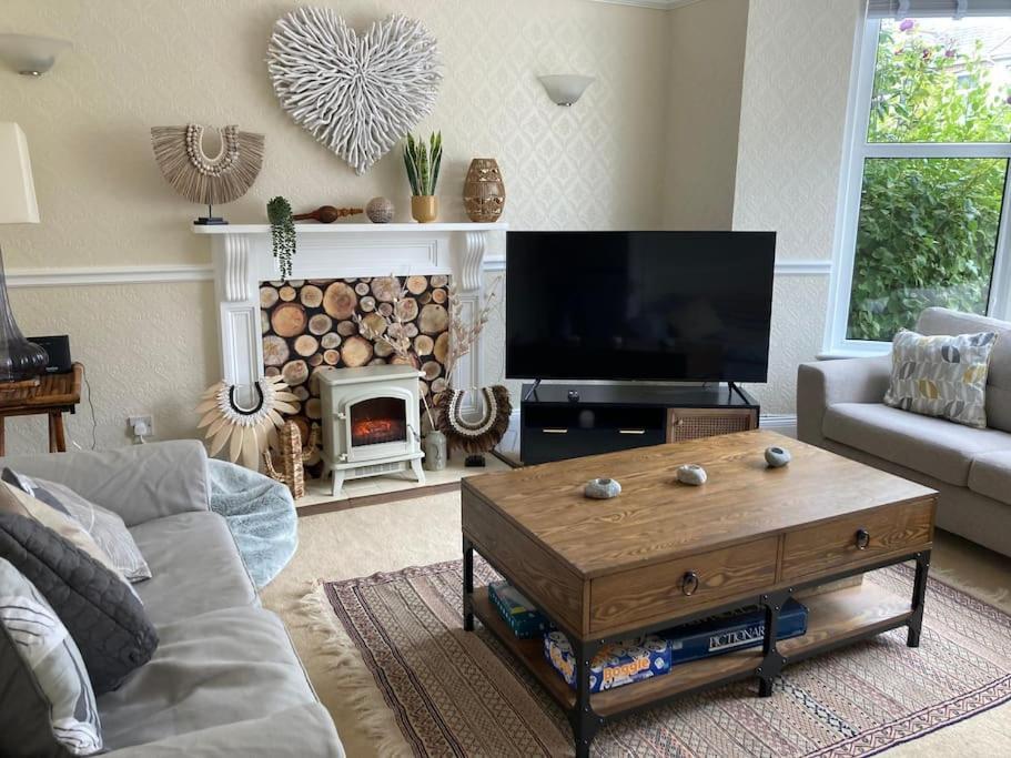 Gorgeous House In Newquay Walking Distance From Fistral Beach Kültér fotó